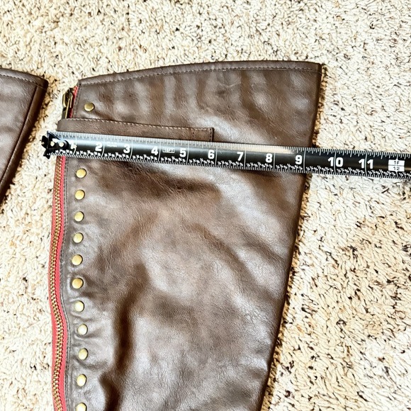 Journee Collection Sz 10 Brown Knee High Boots Red Zipper Brass Stud Faux Fur - Picture 12 of 16